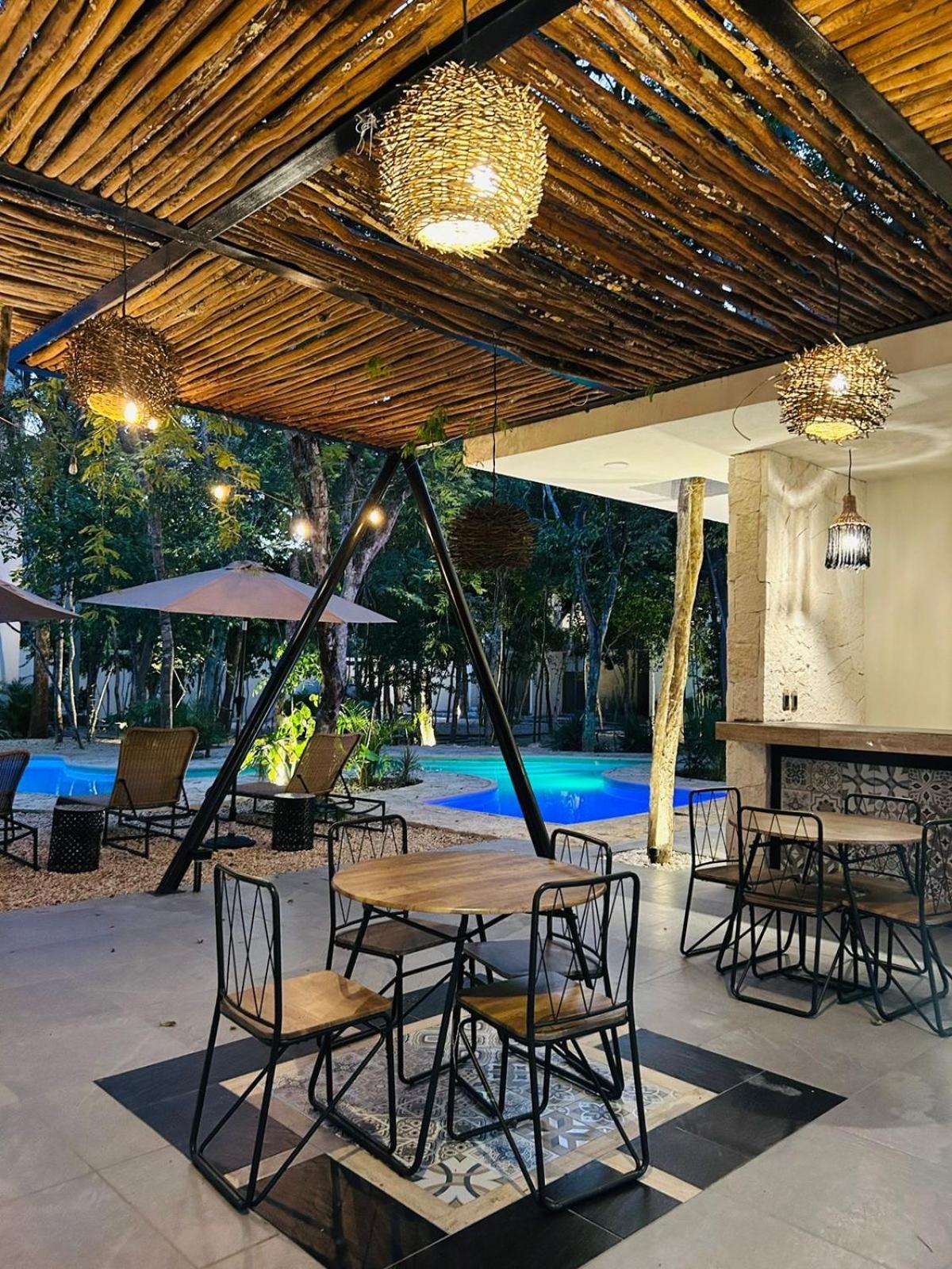 Naia Apartment *